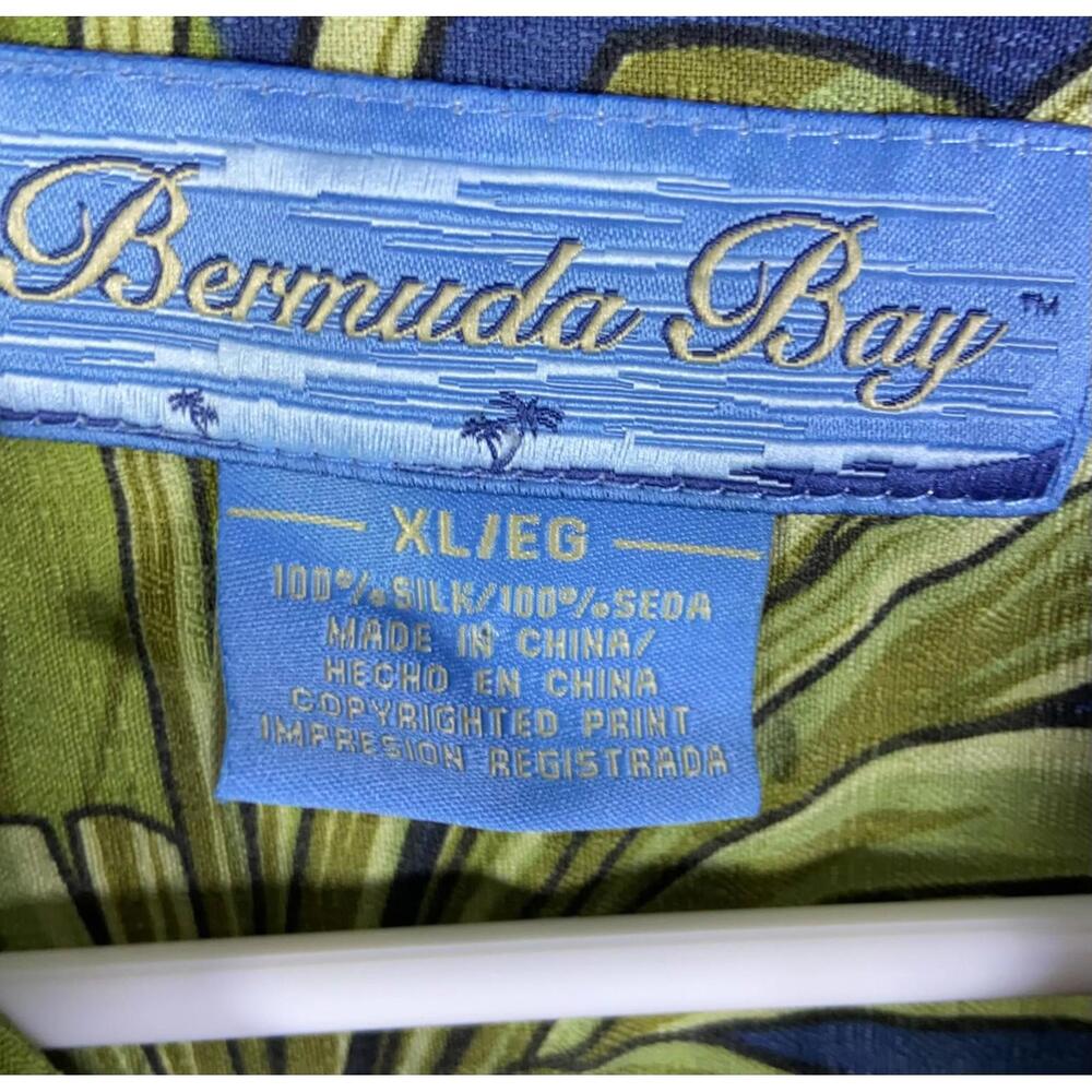 Bermuda Bay Size XL Hawaiian Flower Hibiscus Camp Silk Shirt Short Sleeve Blue - Picture 3 of 7